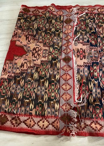 Klasik Çok Renkli Desenli Halı antika kilim 
