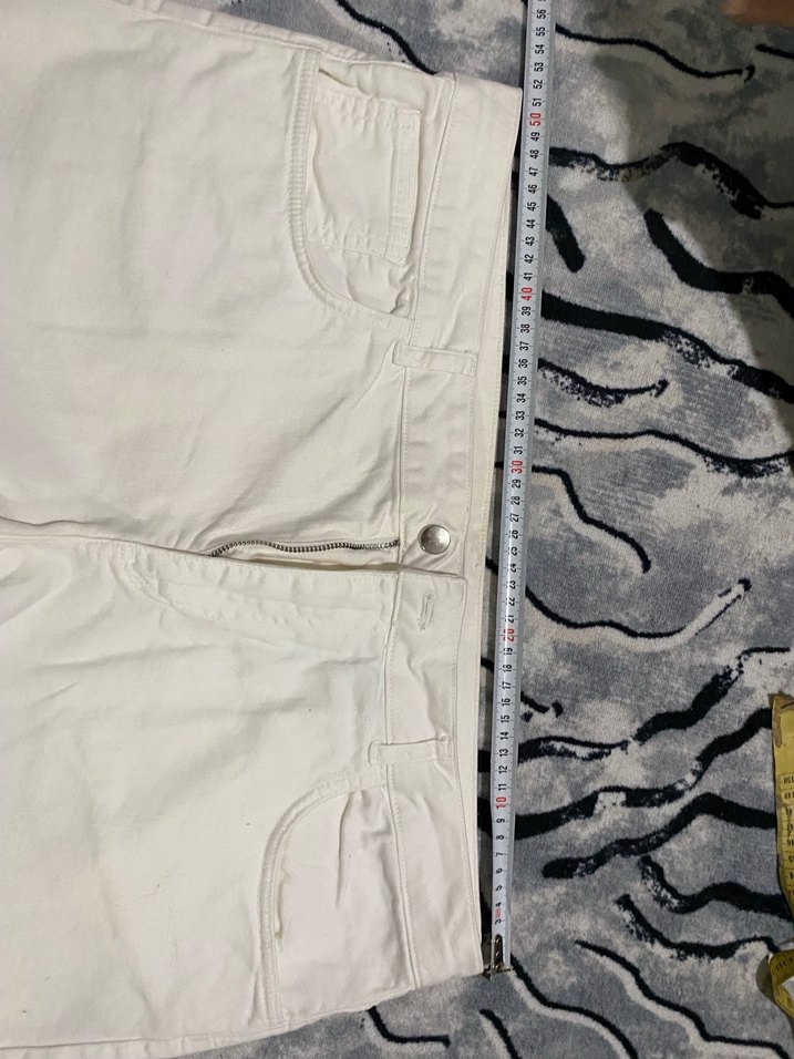 Kadın Beyaz Mini Kot Şort Düğmeli - Görsel 5