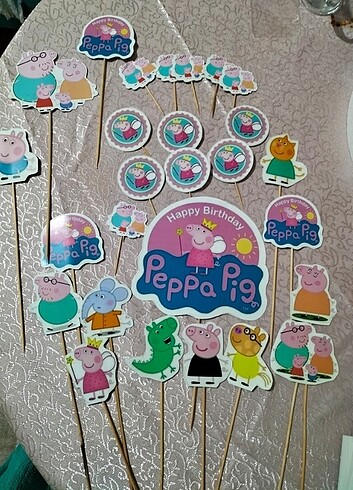  Beden Peppa pig doğum günü süsleri.