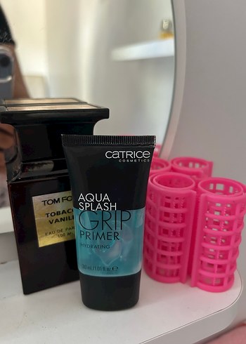 Catrice Aqua Splash Nemlendirici Makyaj Bazı