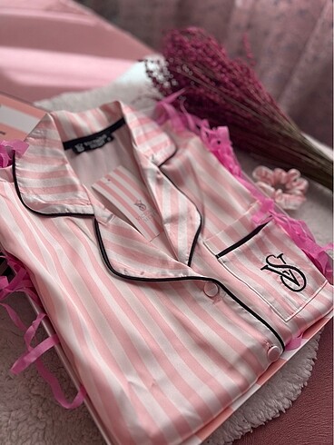 Victoria s Secret Victoria Secret Pijama Takımı