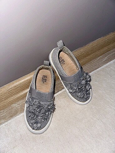 25 Beden gri Renk Zara Baby