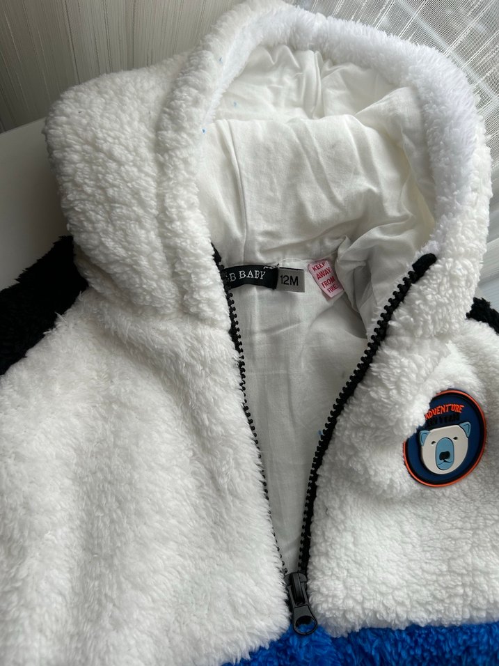 Kapüşonlu Erkek Çocuk Peluş Ceket - Görsel 2