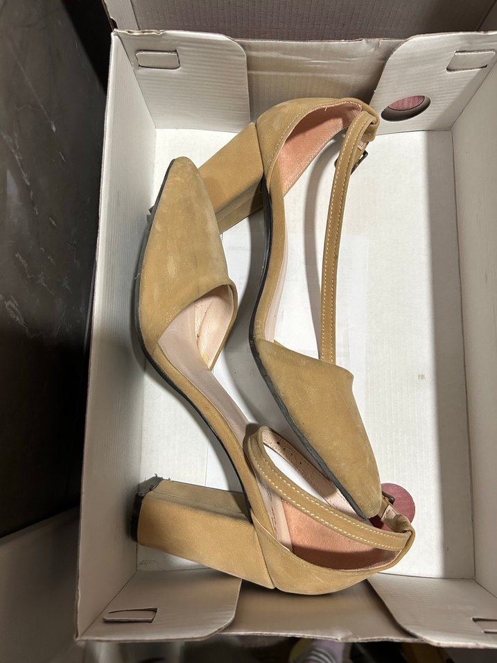 Bej Süet Tokalı Topuklu Kadın Ayakkabı - Görsel 4