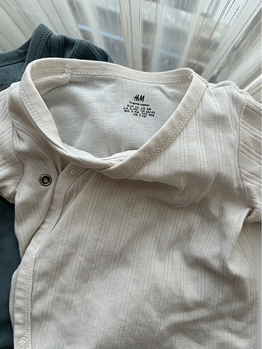 3 Ay Beden mavi Renk H&M uzun kollu boşu
