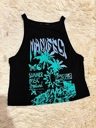BERSHKA MANİFEST FİTİLLİ CROP