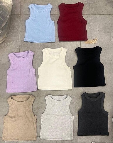 s Beden HALTER YAKA FİTİLLİ BASİC CROP TOP