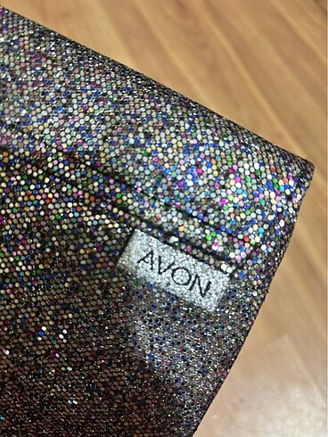 Avon AVON SİMLİ PARLAK ŞIK PORTFÖY ÇANTA