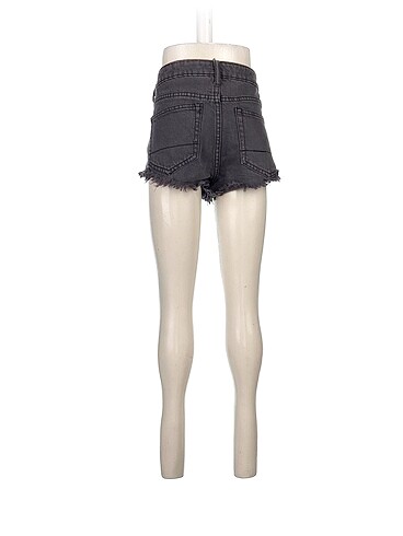 34 Beden H&M Mini Şort %70 İndirimli.