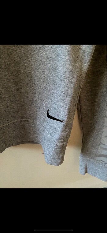 xs Beden gri Renk nike kolları fosforlu sweatshirt