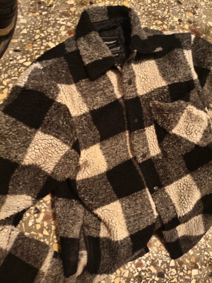 Düğmeli Kareli Erkek Polar Mont - Görsel 2