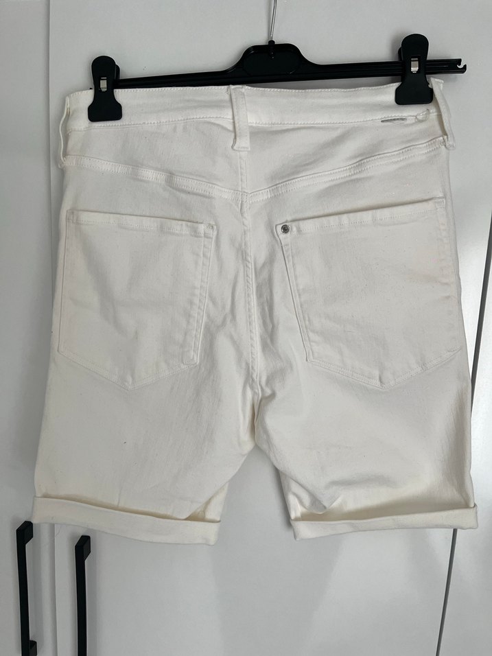 Beyaz Kadın kot Bermuda Şort - Görsel 3