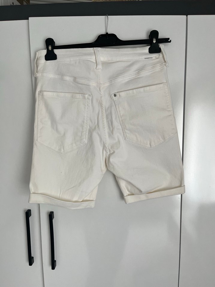 Beyaz Kadın kot Bermuda Şort - Görsel 2