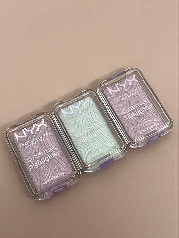 NYX aydınlatıcı