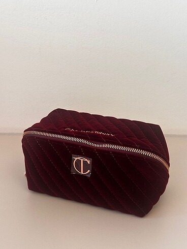 Charlotte Tilbury Makyaj çantası