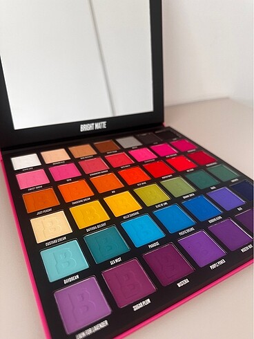 Huda Beauty Beauty Bay 42li Far Paleti