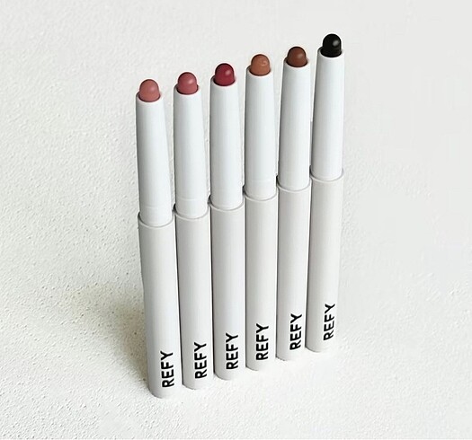 Refy Blur Liner