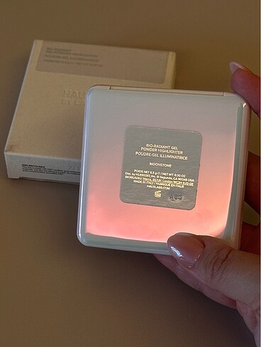 Beden Haus Labs Moonstone Highlighter