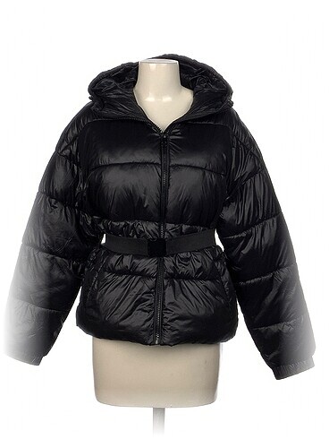 Stradivarius Mont %70 İndirimli.