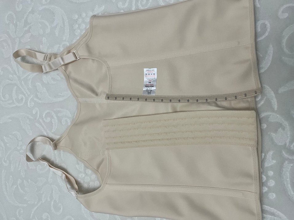 Bej Parlak Korse - Görsel 3