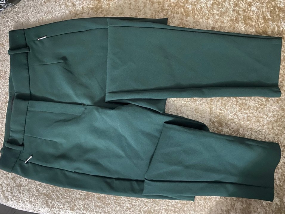 Kadın Yeşil Dökümlü Kumaş Pantolon - Görsel 3