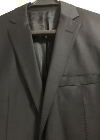 Düğmeli Erkek Siyah Klasik Kesim Takım Elbise - Görsel 2