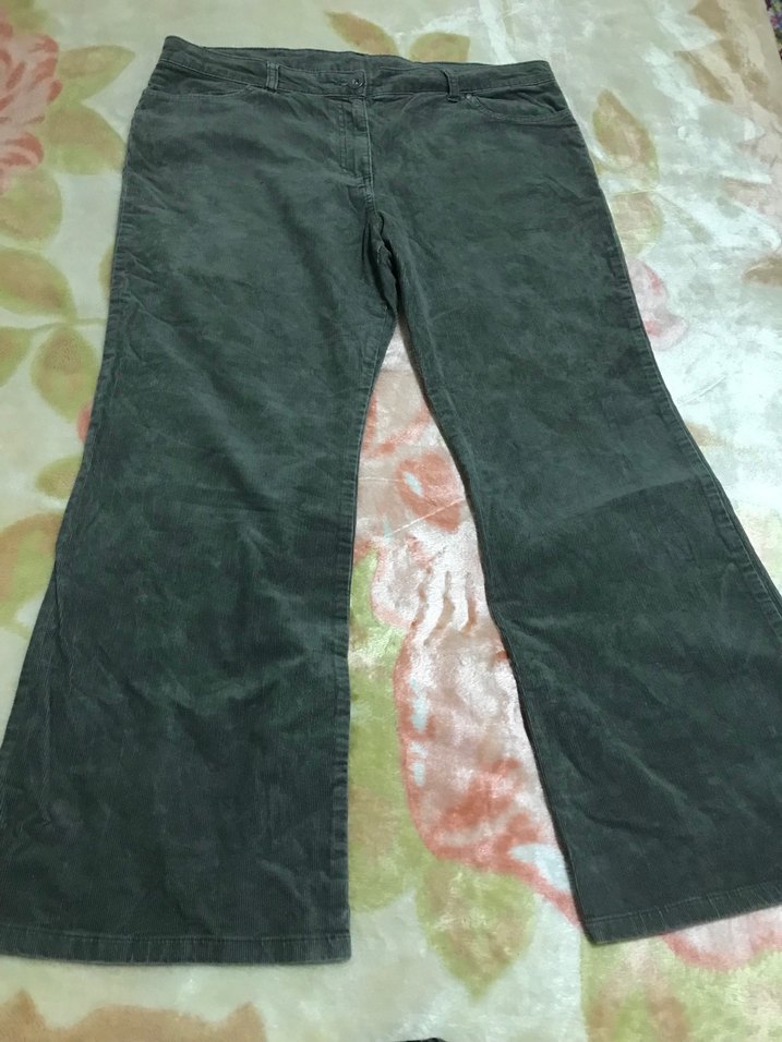 Marks &spencer kadife uk 18 short - Görsel 2