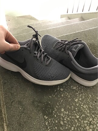 Nike spor ayakkkabı