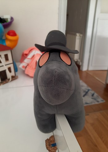 Şapkalı Gri Peluş Oyuncak