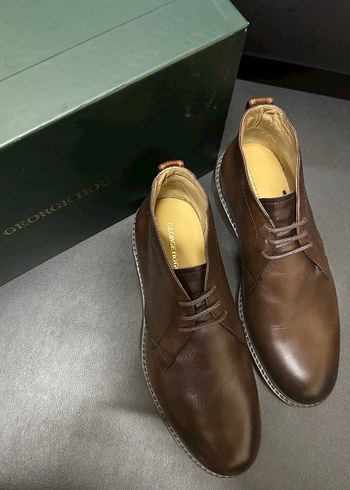 George Hogg bot 42 - Görsel 2