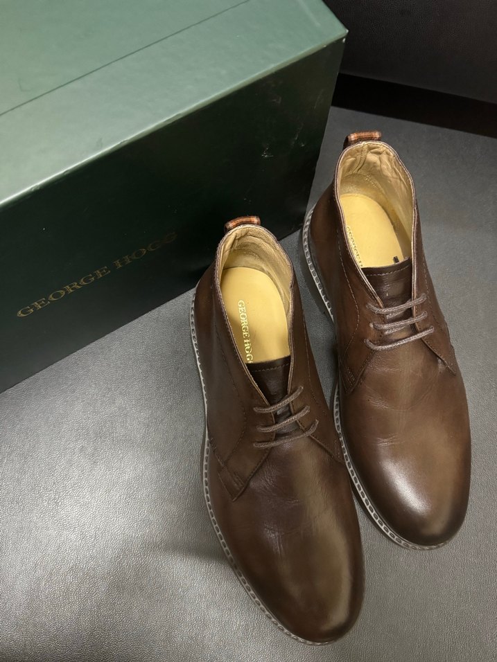 George Hogg bot 42 - Görsel 2