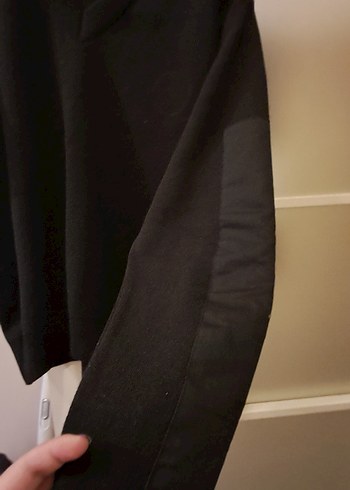 Düğmeli Siyah V Yaka Erkek Kazak - Görsel 4