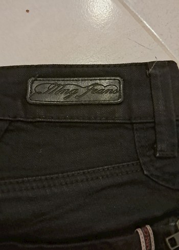 Kadın Siyah Dar Kesim Fermuarlı Kot Pantolon - Görsel 5