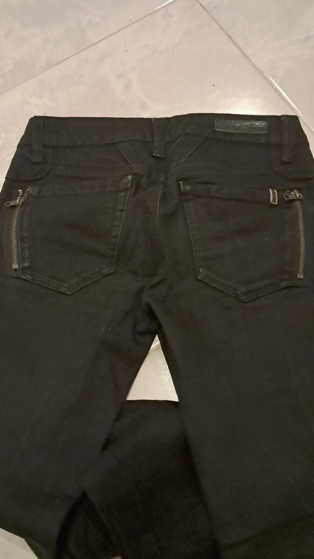 Kadın Siyah Dar Kesim Fermuarlı Kot Pantolon - Görsel 4