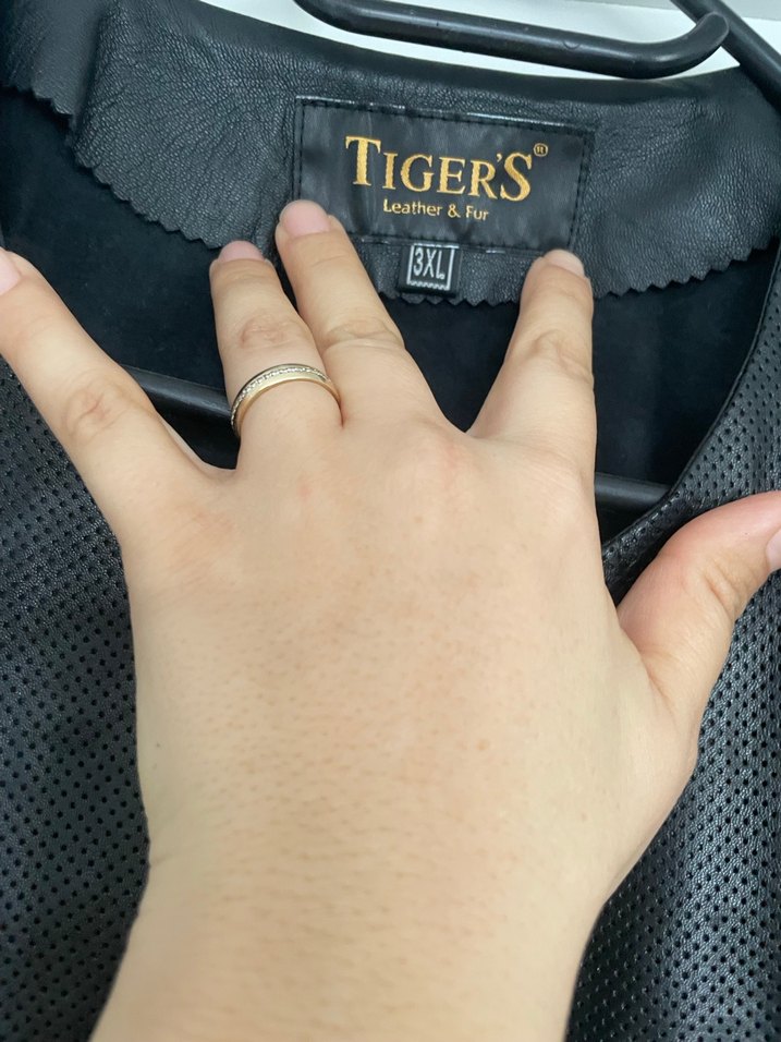 Uzun Siyah Deri Kadın Ceket - Görsel 5