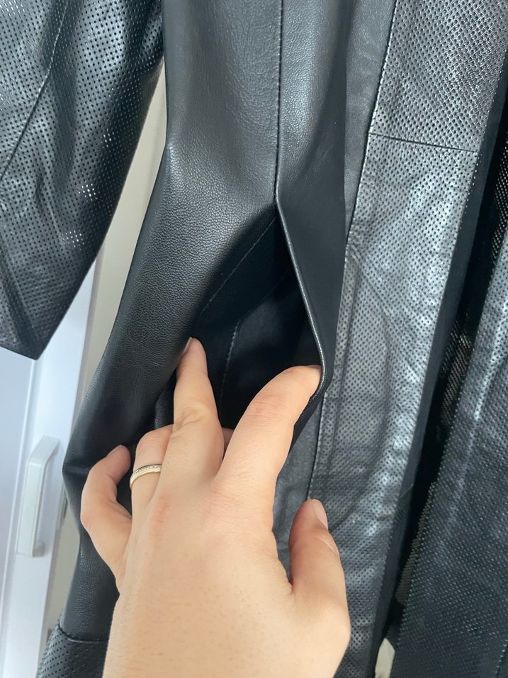 Uzun Siyah Deri Kadın Ceket - Görsel 3