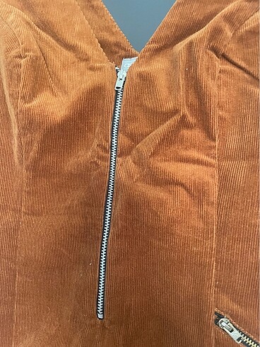 Harika bir şort tulum - Görsel 7