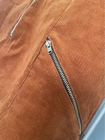 Harika bir şort tulum - Görsel 6