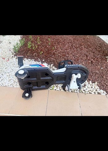 Beyaz ve Siyah Çocuk Scooterı karınca kaykay plazma sesli bingit - Görsel 3