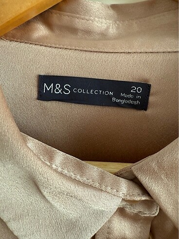 48 Beden Marks&Spencer saten gömlek