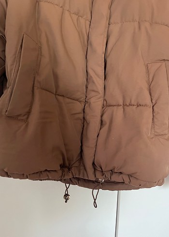 Bershka acı kahverengi şişme mont - Görsel 5