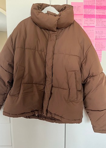 Bershka acı kahverengi şişme mont