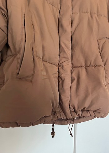 Bershka acı kahverengi şişme mont - Görsel 6