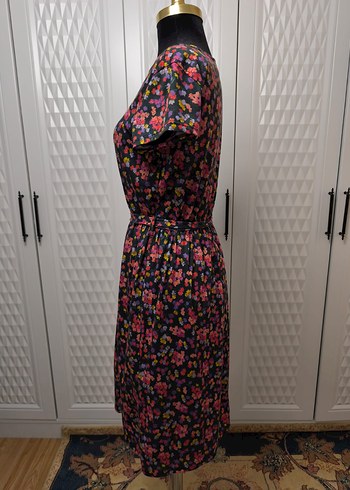 Desenli Kemerli Midi Kadın Elbise - Görsel 2