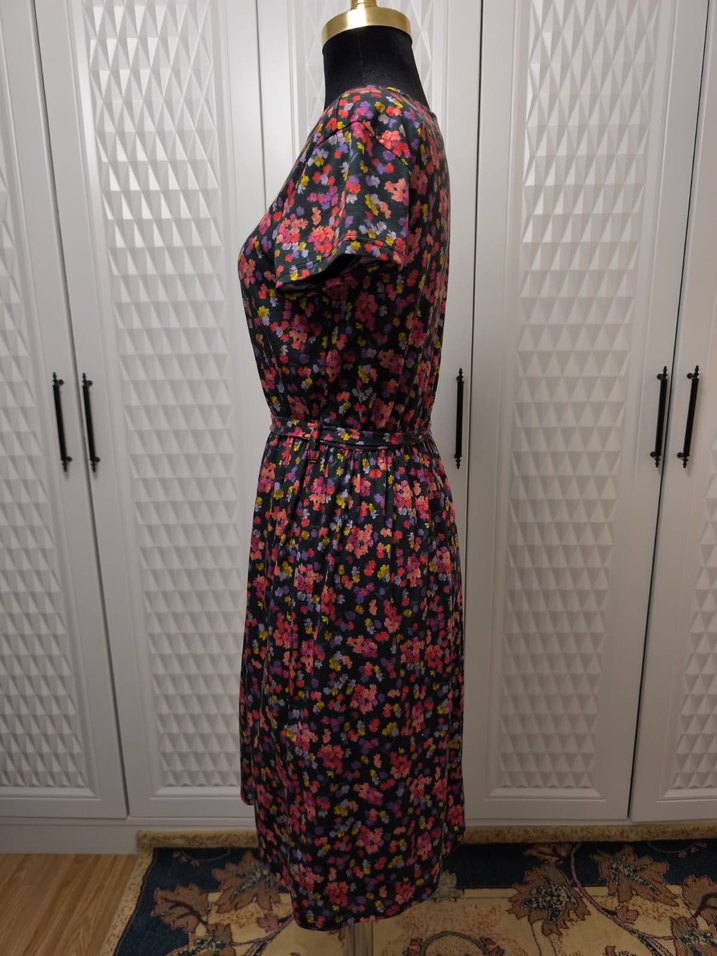 Desenli Kemerli Midi Kadın Elbise - Görsel 2