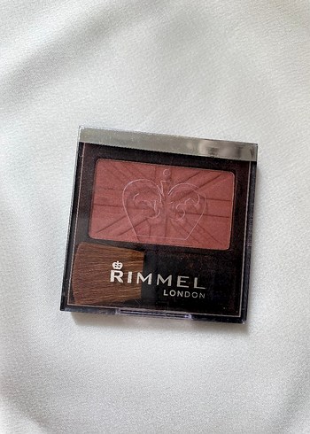 Rimmel London Allık