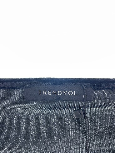 m Beden siyah Renk Trendyol & Milla Bluz %70 İndirimli.