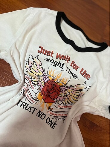 Bershka y2k crop