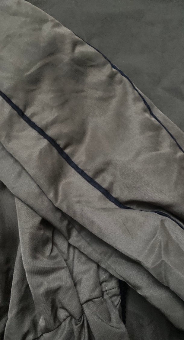 Haki Fermuarlı Kapüşonlu Yağmurluk - Görsel 3