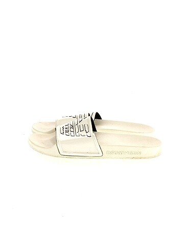 Emporio Armani Terlik %70 İndirimli.